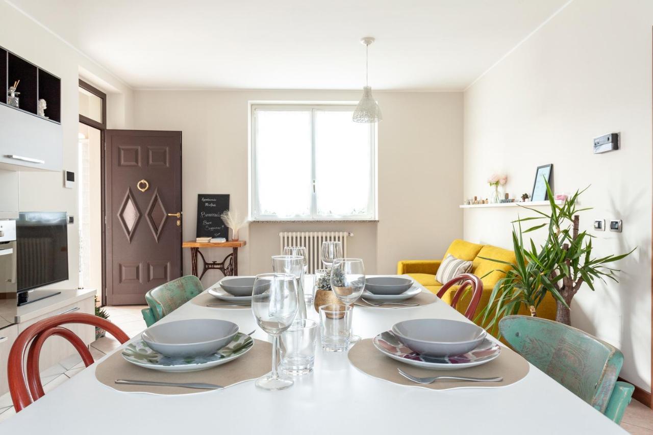 Apartment Misiadele Carnago Exterior photo
